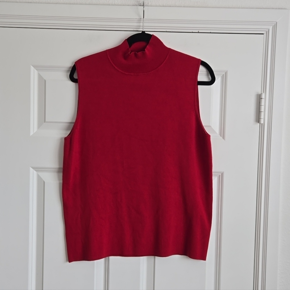 Chicos sleeveless mockneck top